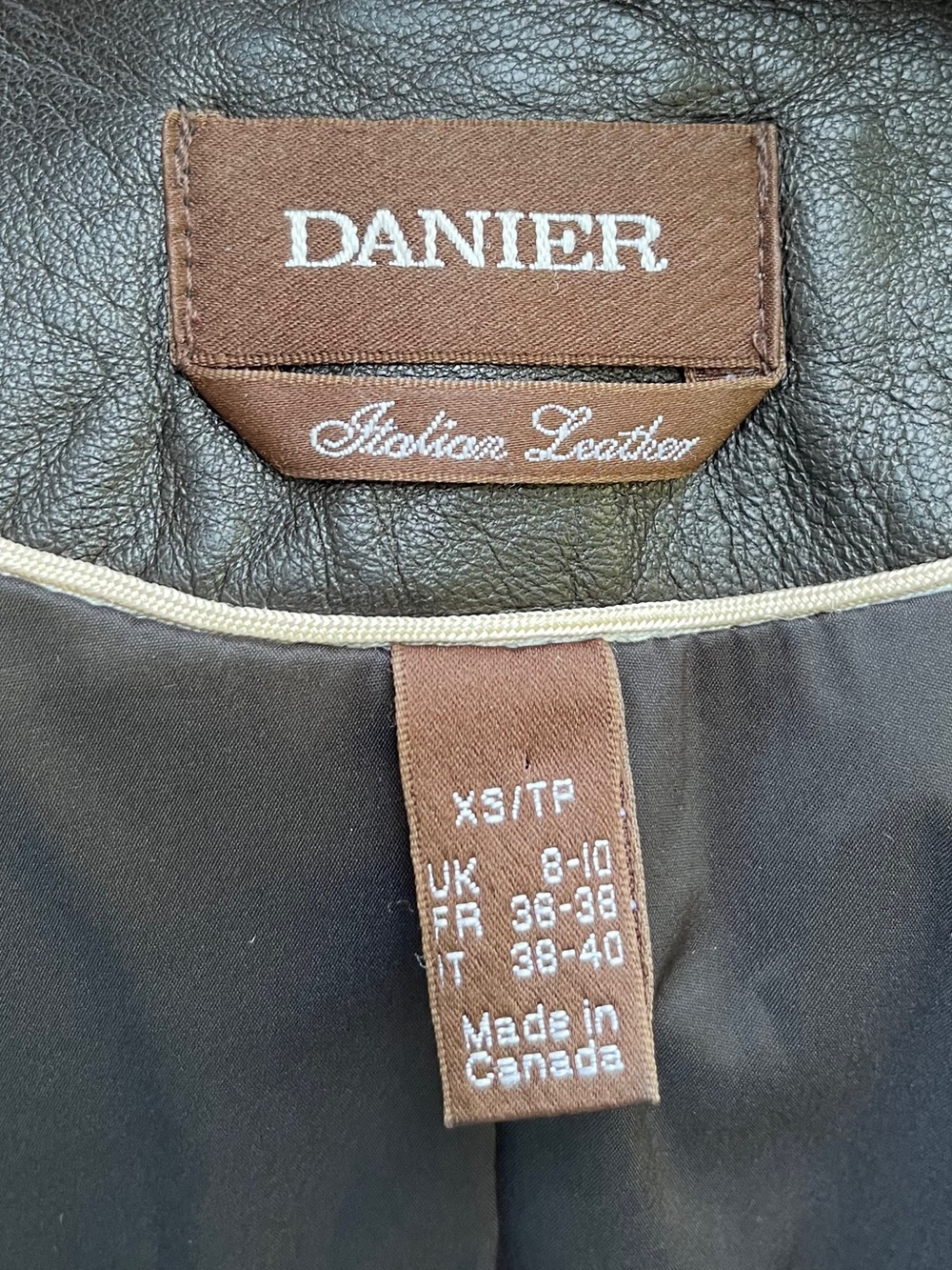 Vintage Danier Italian Leather Black Fitted Blazer XS - Picture 9 of 10
